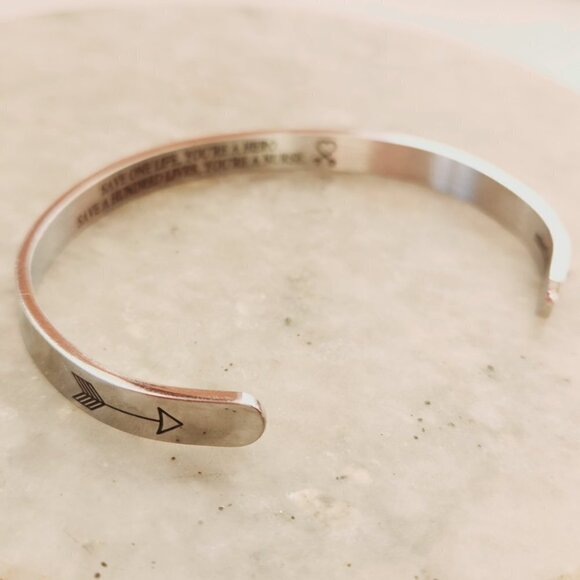 Mint & Lily Nurse Save Lives Silver Tone Minimalist Simple Cuff Bracelet - Picture 7 of 9